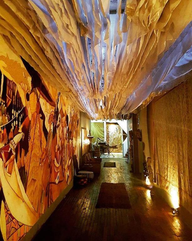 Bushman Cafe Hotel Abidjan Exterior foto